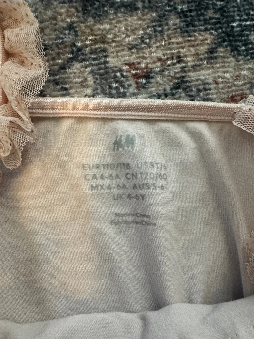 H&M delicate ruffled